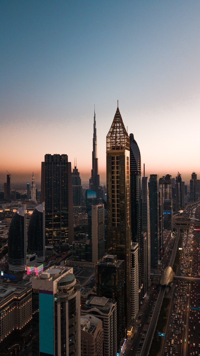 Dubai mall: the queen mall of uae